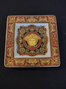 lot 21 image: Vintage versace rosenthal medusa square plate