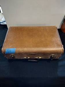 lot 124 image: Shwayder bros inc Samsonite vintage hard shell briefcase