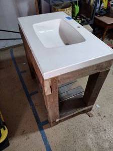 lot 102 image: Rustic sink made from barn wood