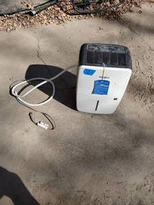 lot 187 image: Whirlpool dehumidifier