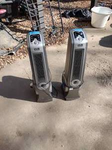 lot 186 image: 2 Remote HVB area fans