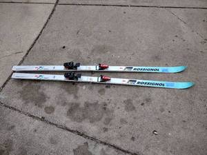 lot 212 image: Vintage Rossignol World Cup slalom concept snow skis