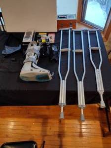 lot 167 image: Medical equipment