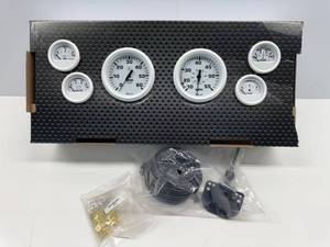 lot 10 image: Faria Beede Instruments KT9797 Inboard Dress White 6-Gauge Boxed Set