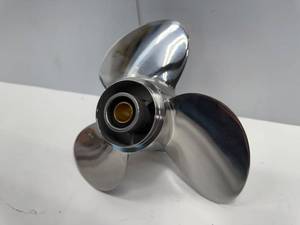 lot 41 image: Solas 3231-105-11 Saturn Stainless Steel 3-Blade Propeller - RH, 10.5 Diameter x 11 Pitch