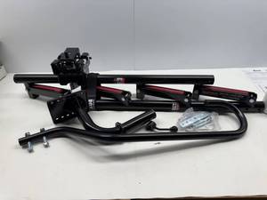 lot 66 image: Quality Mark Bow Step- 4-Step, Port, with handle - 28802