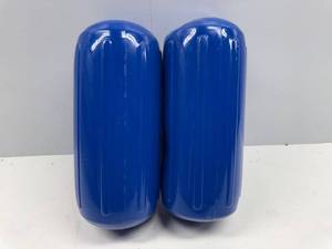 lot 100 image: Dockmate UV Protected, Hole-Through-The-Middle Fender, 6 x 15 - blue, set of 2