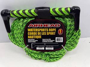 lot 130 image: EVA Grip Handle Water Ski Tow Rope, 75 ft. - Green