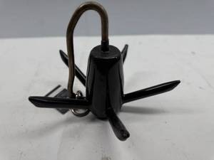 lot 143 image: Extreme Max BoatTector Vinyl-Coated Spike Anchor - 18 lb. - 3006.6645