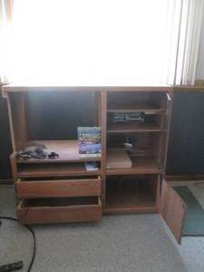 Hardwood multimedia entertainment c...