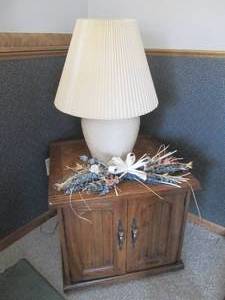 lot 7 image: Vintage Wood end table cabinet with...