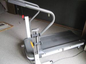 lot 14 image: Wesco Cadence ex14 Treadmill...
