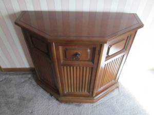 lot 204 image: Vintage hardwood half hexagon shape...