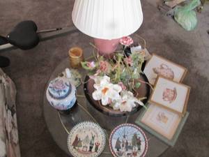 lot 234 image: Lidded vase, collector plates, lamp...