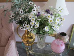 lot 236 image: Variety of vases and faux floral ar...