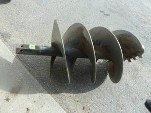 lot 28 image: Bobcat 24 Auger Bit