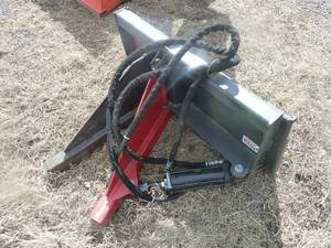 lot 33 image: Grey Wolf Hydraulic Tree Hog
