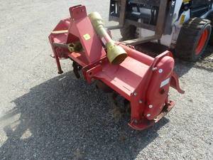 lot 36 image: Titan Tiller 60 - 3 PT