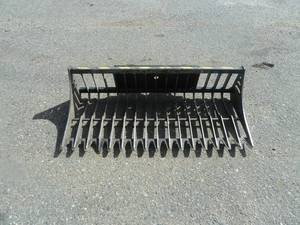 lot 50 image: Nortec Mini Skid Rock Bucket 48