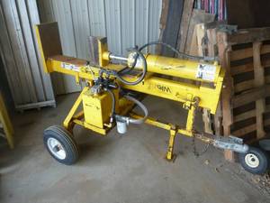 lot 55 image: Ram Wood Splitter RV800