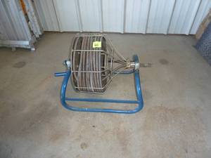 lot 66 image: Electric EEL Hand Sewer Snake 50