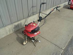 lot 68 image: Honda Tiller F-220