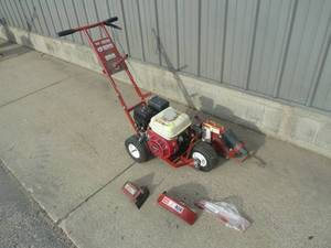 lot 69 image: Brown Definer Low Voltage Wire Trencher