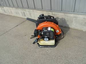 lot 73 image: Husqvarna Back Pack Blower 145BT