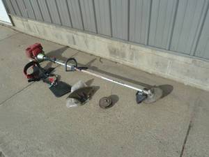 lot 76 image: Honda Multi Trimmer #UMK-431