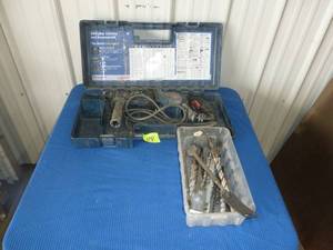 lot 114 image: Bosch Bull Dog Hammer Drill & Mason Drill Bits & Chisels
