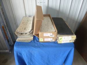 lot 125 image: Sand Paper 8 x 20