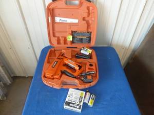 lot 141 image: Paslode Finish Nail Gun