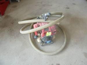 lot 175 image: Honda Water Transfer Pump
