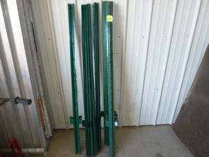 lot 219 image: Steel Fence Posts 5
