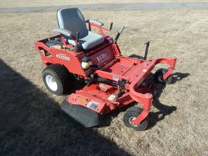 lot 9 image: Jaze Zero Turn Lawn Mower