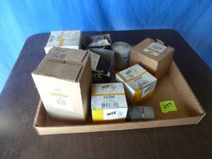 lot 259 image: Wix Oil Filters