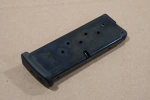 lot 23 image: Ruger 7 Round 9mm Magazine for LC9 Pistol