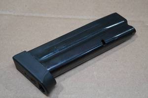 lot 32 image: CZ 10 Round .40 S&W Magazine for CZ 40 Pistol
