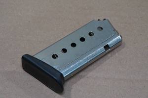 lot 36 image: 9mm Magazine for Bond Bullpup 9 Pistol
