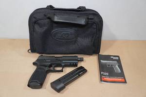 lot 44 image: Sig Sauer P320 9mm Semi-Auto Pistol - 2 Magazines - Threaded Barrel