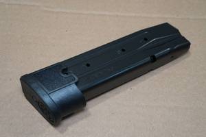 lot 46 image: Sig Sauer 21 Round 9mm Magazine for P320 Pistol