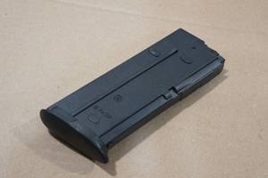 lot 49 image: 20 Round 5.7 x 28mm Magazine for FN Five Seven Pistol