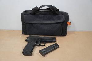 lot 58 image: Sig Sauer P226 9mm Semi-Auto Pistol - 2 Magazines - 1980s West Germany