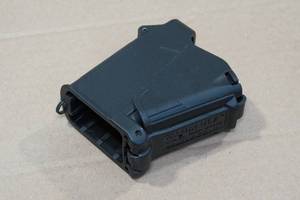 lot 90 image: UpLULA 9mm-.45 ACP Pistol Mag LoaderUnloader