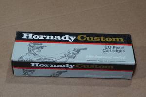 lot 205 image: 20 Hornady Custom 10mm Auto 200 Gr FMJ Ammo