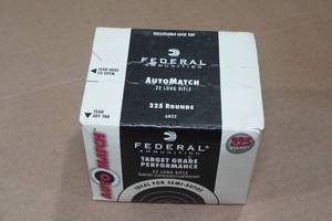 lot 226 image: 325 Federal AutoMatch .22 LR 40 Gr Solid Ammo