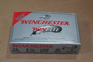 lot 232 image: 5 Winchester WinLite 12 Gauge 2-34 00 Buck Buckshot Shotshells