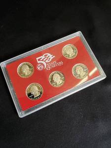 lot 12 image: United States Mint 50 State Quarters Silver Proof Set