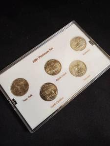 lot 50 image: 2001 Platinum Coin Set with State Quarters