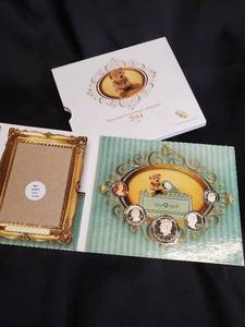 lot 103 image: 2014 United States Mint Birth Set with Teddy Bear Design
